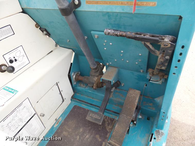 image for item DH9617 Tennant 95AA sweeper