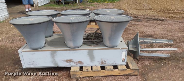 image for item DH9620 Federal Signal rotating siren