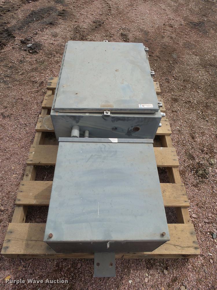 image for item DH9620 Federal Signal rotating siren