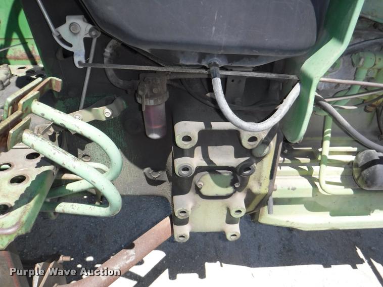 image for item DJ9018 John Deere 1650 tractor