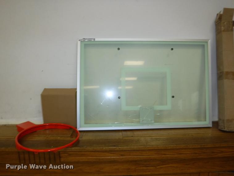 image for item DJ9023 Basketball goal