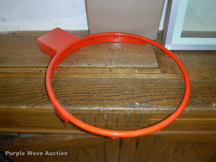 image for item DJ9023 Basketball goal