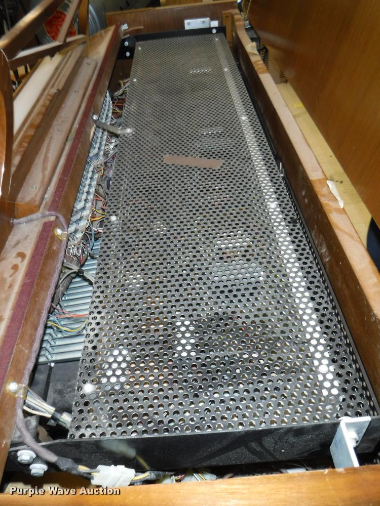 image for item DJ9024 Baldwin organ