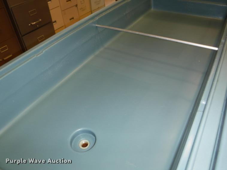 image for item DJ9025 (3) serving line stations