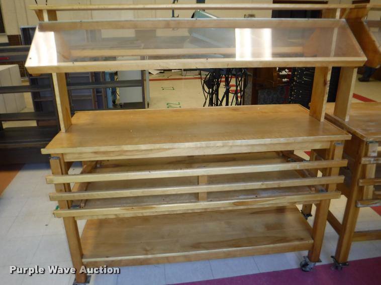 image for item DJ9025 (3) serving line stations