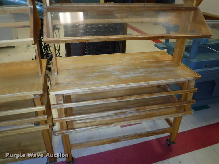 image for item DJ9025 (3) serving line stations