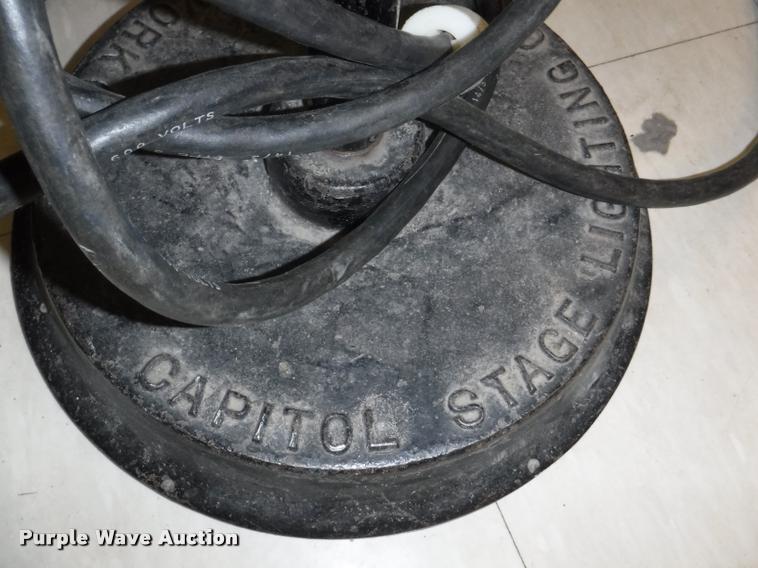 image for item DJ9033 (3) spotlights