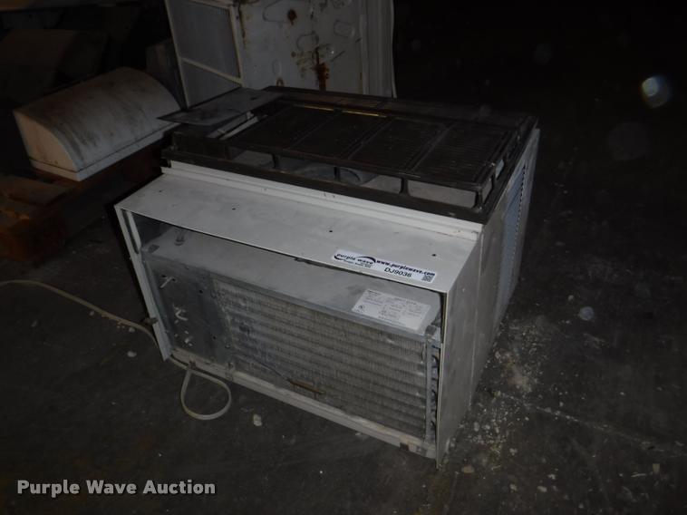 image for item DJ9036 (9) GE window AC units