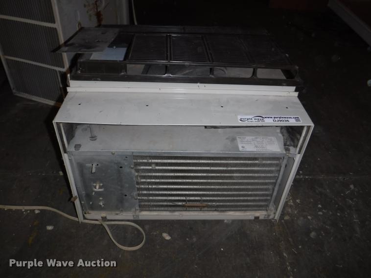 image for item DJ9036 (9) GE window AC units