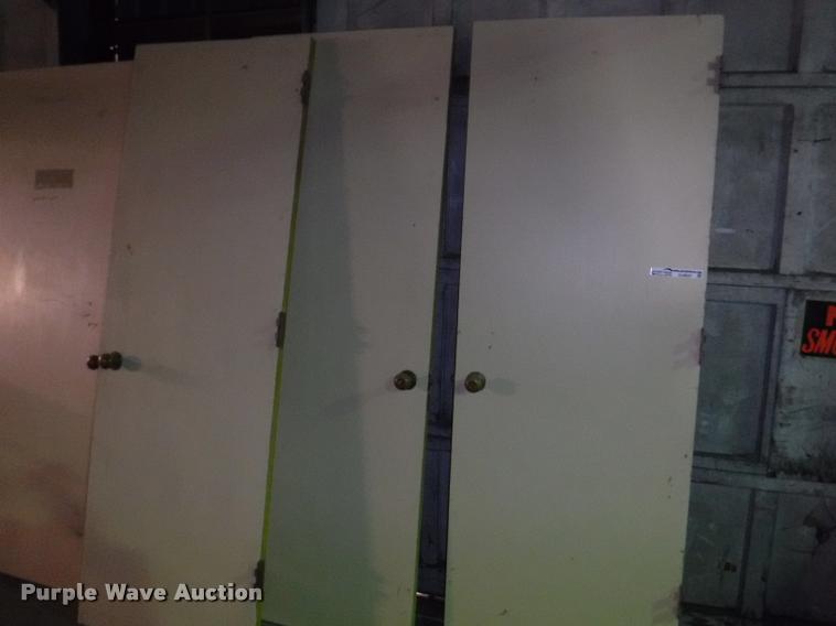 image for item DJ9037 (8) wood solid core doors