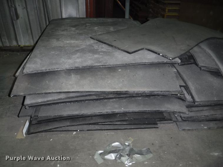 image for item DJ9038 Approximately 180 rubber livestock stall mats