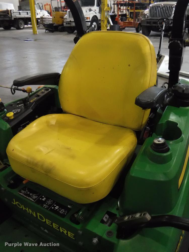 image for item DJ9047 John Deere Z925A EFI riding lawn mower