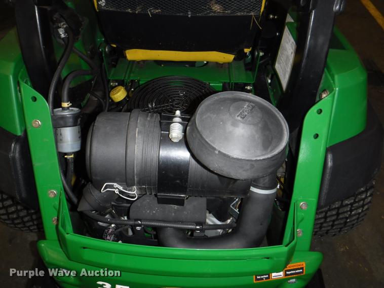 image for item DJ9047 John Deere Z925A EFI riding lawn mower