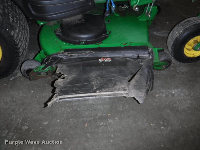 image for item DJ9047 John Deere Z925A EFI riding lawn mower
