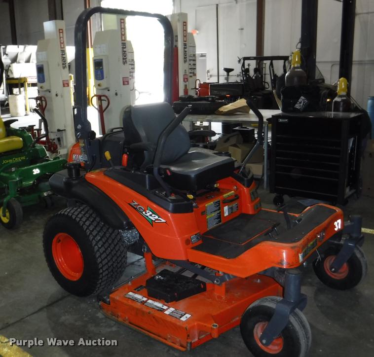 image for item DJ9048 Kubota ZG327 riding lawn mower