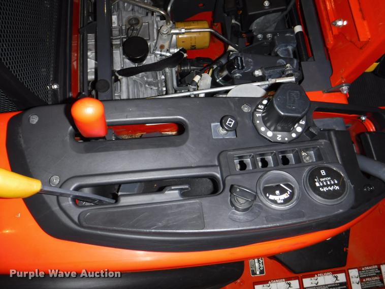 image for item DJ9048 Kubota ZG327 riding lawn mower