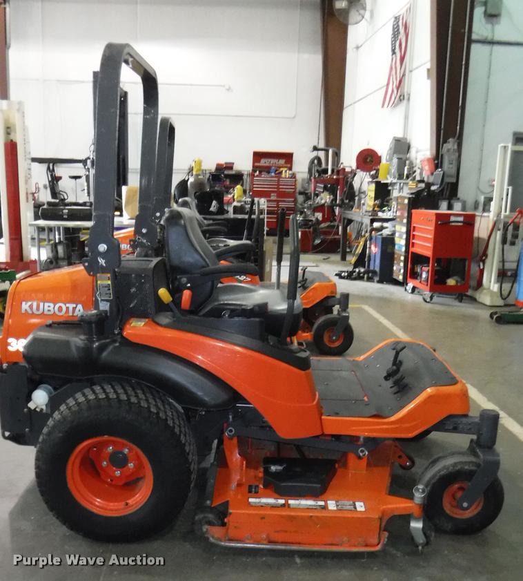 image for item DJ9049 Kubota ZG327 riding lawn mower
