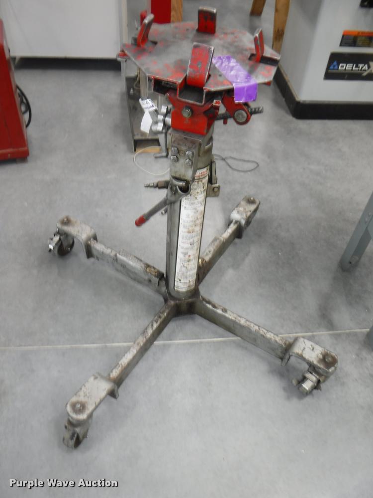 Gray HTJ800C High Riser transmission jack in Gardner, KS Item DJ9132