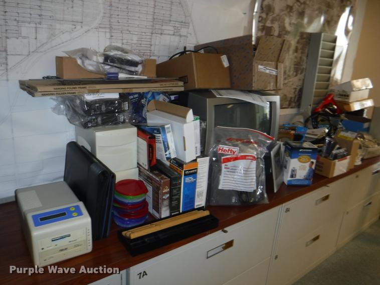 Office equipment in Ottawa, KS Item DJ9166 sold Purple Wave