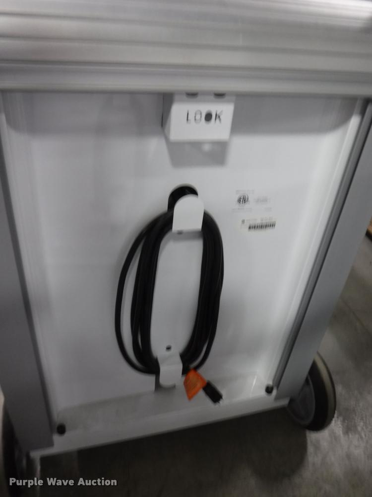 image for item DJ9221 (2) Bretford iPod charging carts