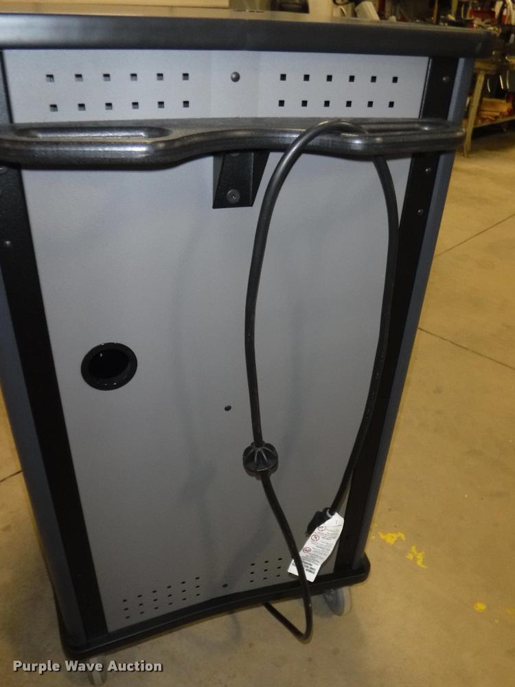 image for item DJ9222 (3) laptop charging carts