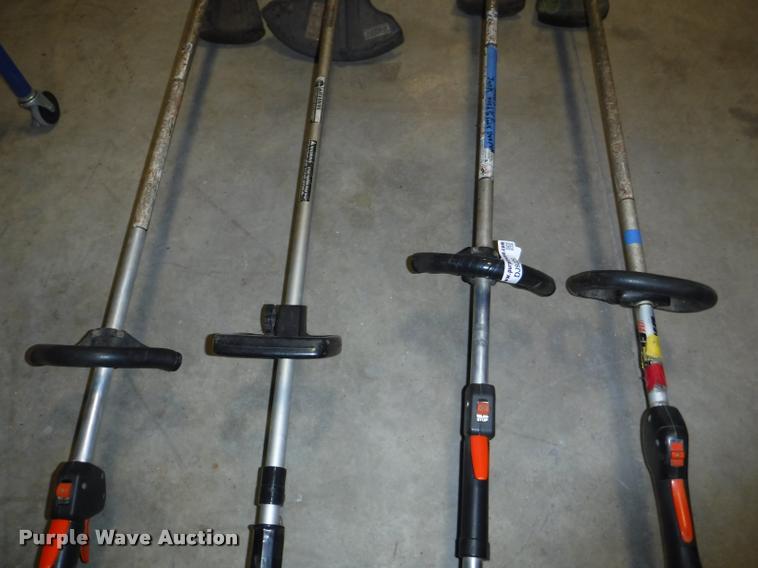 image for item DJ9226 (4) string trimmers