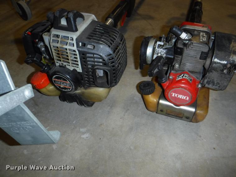 image for item DJ9226 (4) string trimmers