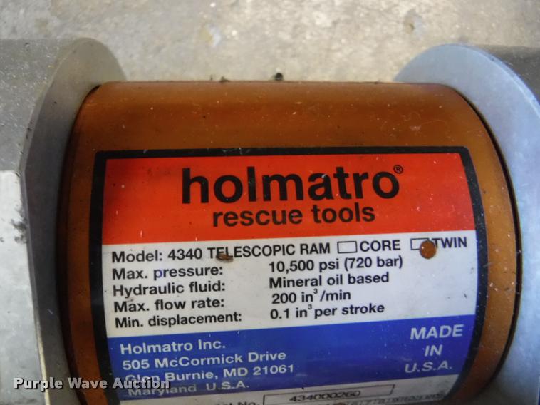 image for item DJ9229 Holmatro Jaws-of-Life rescue system