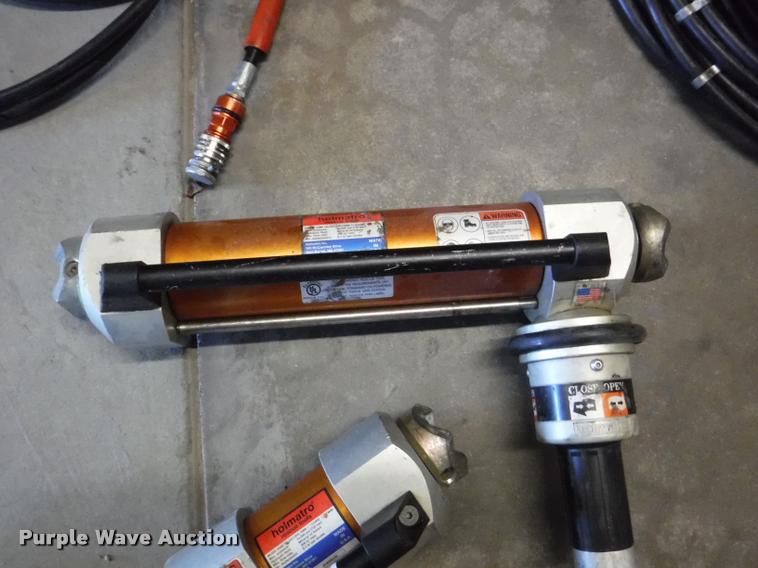 image for item DJ9229 Holmatro Jaws-of-Life rescue system