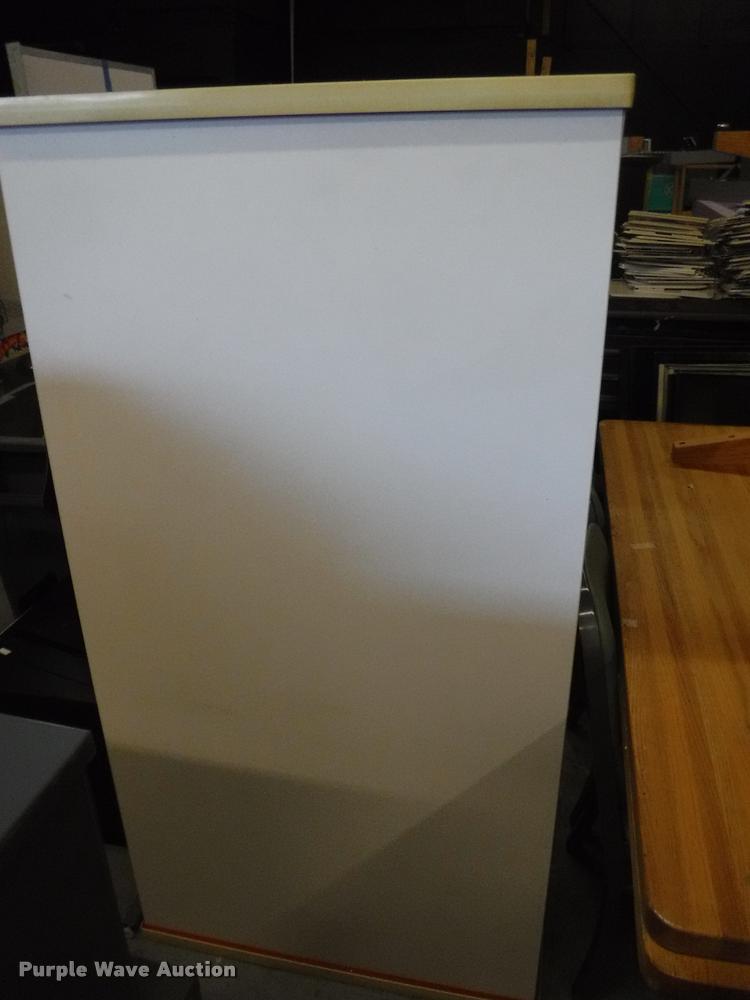 image for item DJ9231 Office furniture