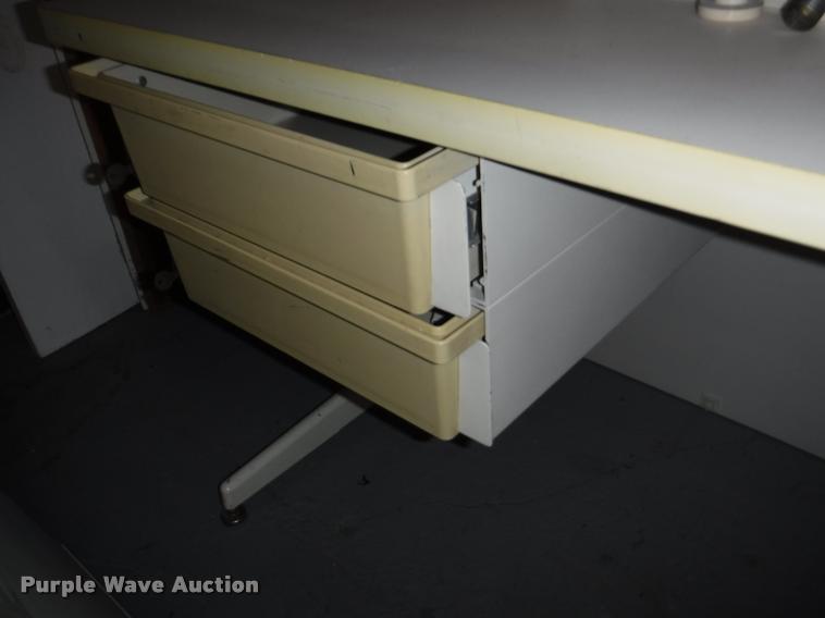 image for item DJ9231 Office furniture