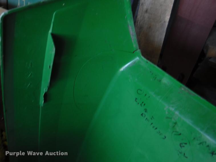 image for item DJ9233 (2) lawn mowers