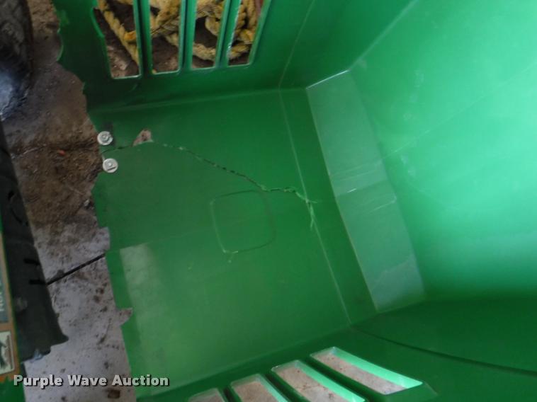 image for item DJ9233 (2) lawn mowers