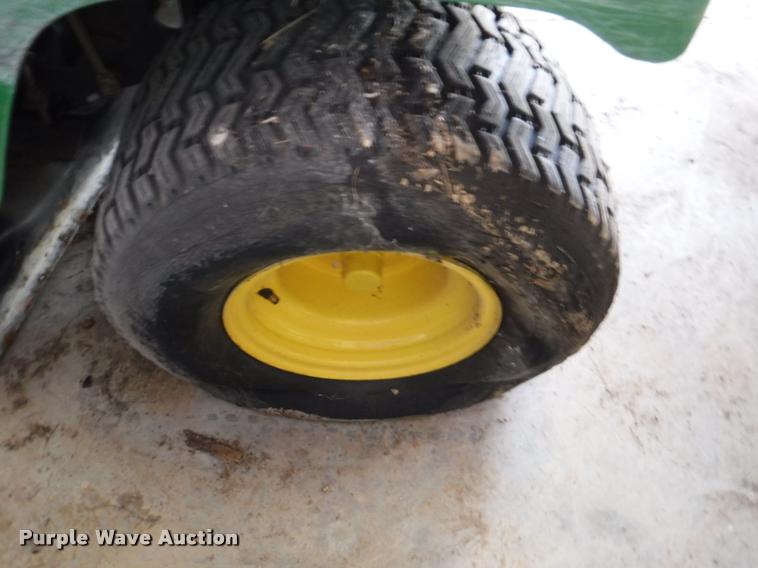 image for item DJ9233 (2) lawn mowers