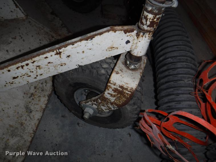 image for item DJ9234 Bolens 1348 rotary mower