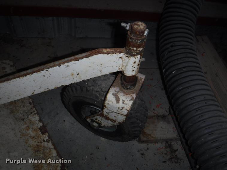 image for item DJ9234 Bolens 1348 rotary mower