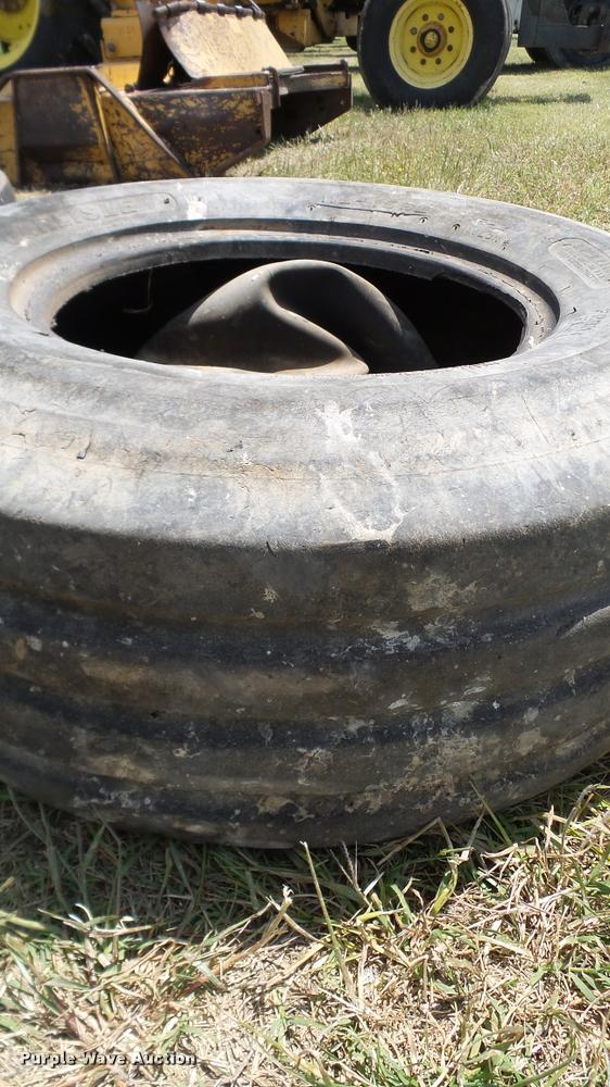 image for item DJ9878 (4) 11L-15 tires