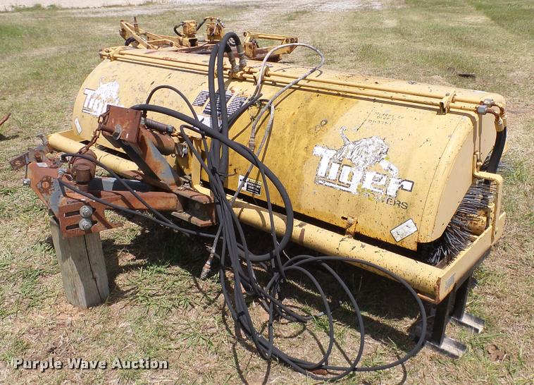 image for item DJ9904 (3) Tiger boom attachments