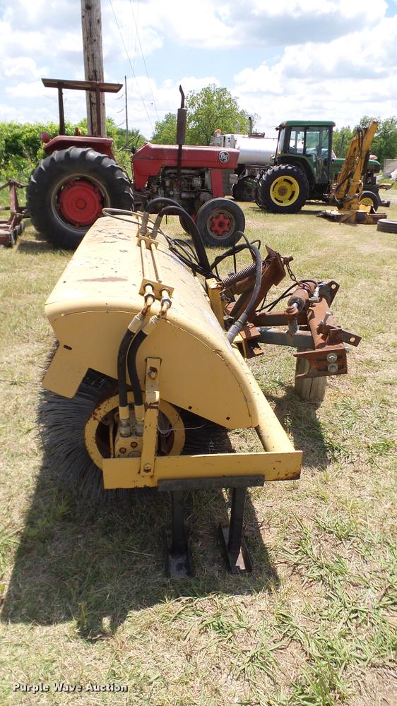 image for item DJ9904 (3) Tiger boom attachments