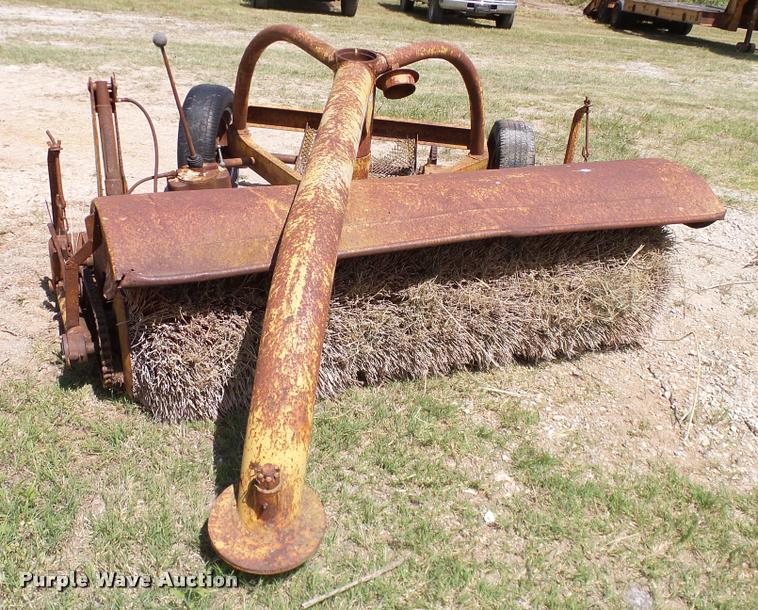 image for item DJ9905 W.E. Grace broom