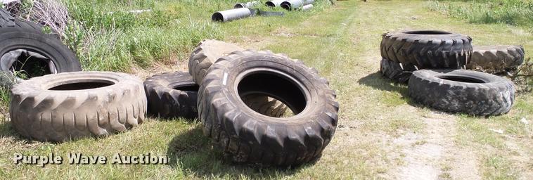 image for item DJ9907 Approximately 100 tires