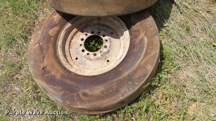 image for item DJ9908 (9) 7.50-15NHS pneumatic roller tires