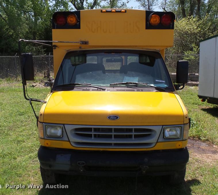 image for item DM9026 1998 Ford Econoline Super Duty school bus