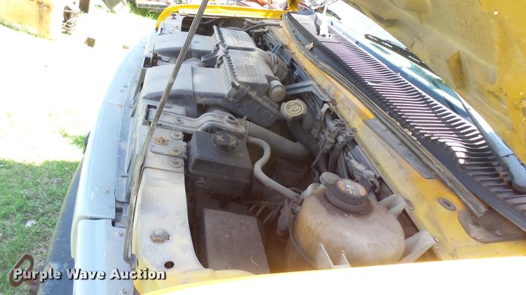 image for item DM9026 1998 Ford Econoline Super Duty school bus