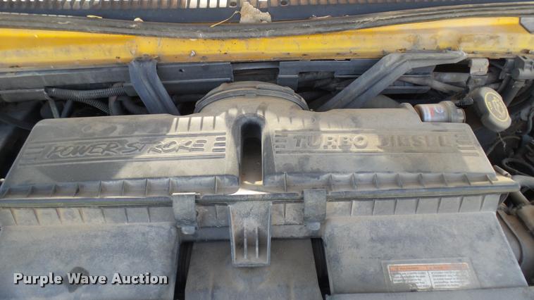 image for item DM9026 1998 Ford Econoline Super Duty school bus