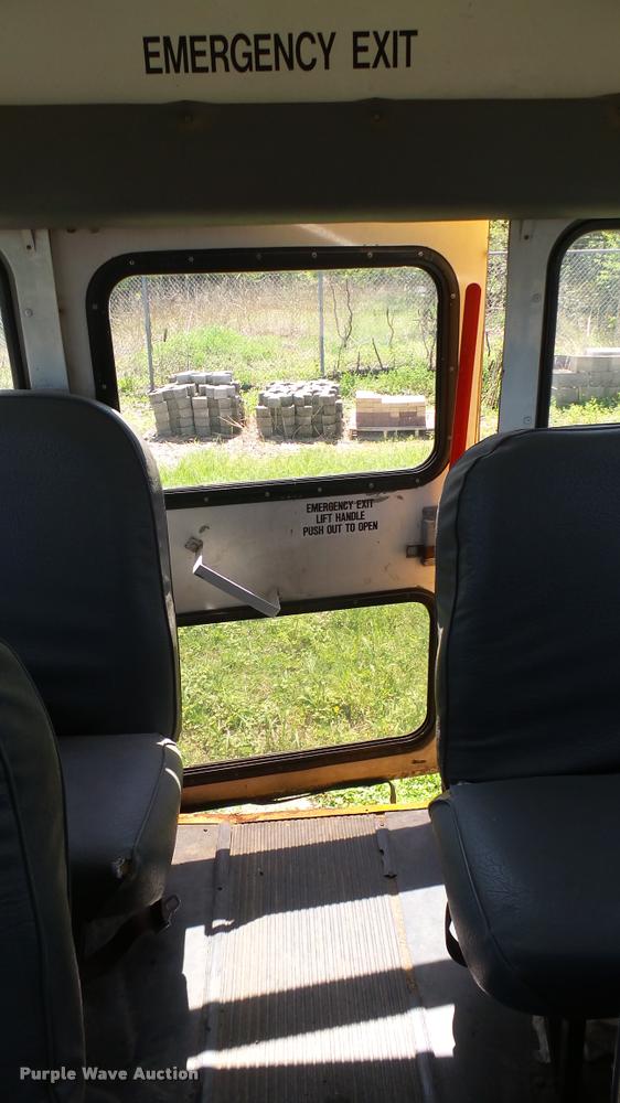 image for item DM9026 1998 Ford Econoline Super Duty school bus