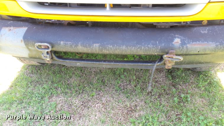 image for item DM9026 1998 Ford Econoline Super Duty school bus