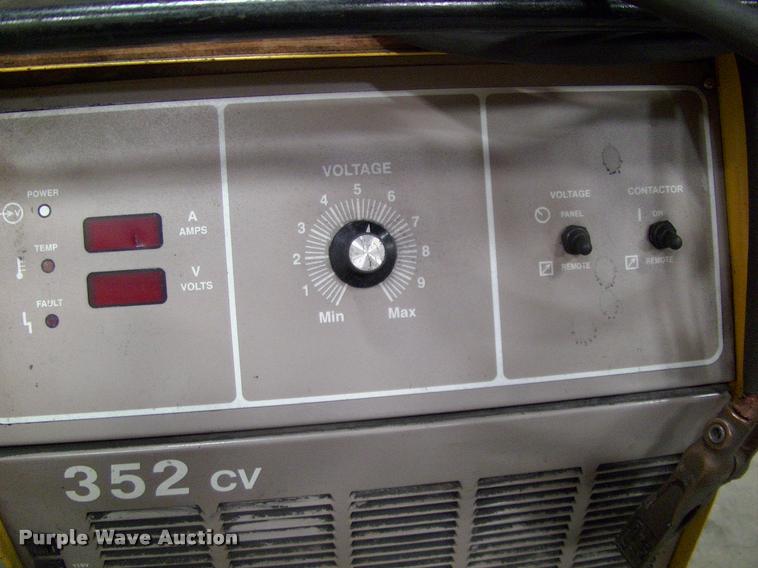 image for item DP9376 Esab 4HD mig welder