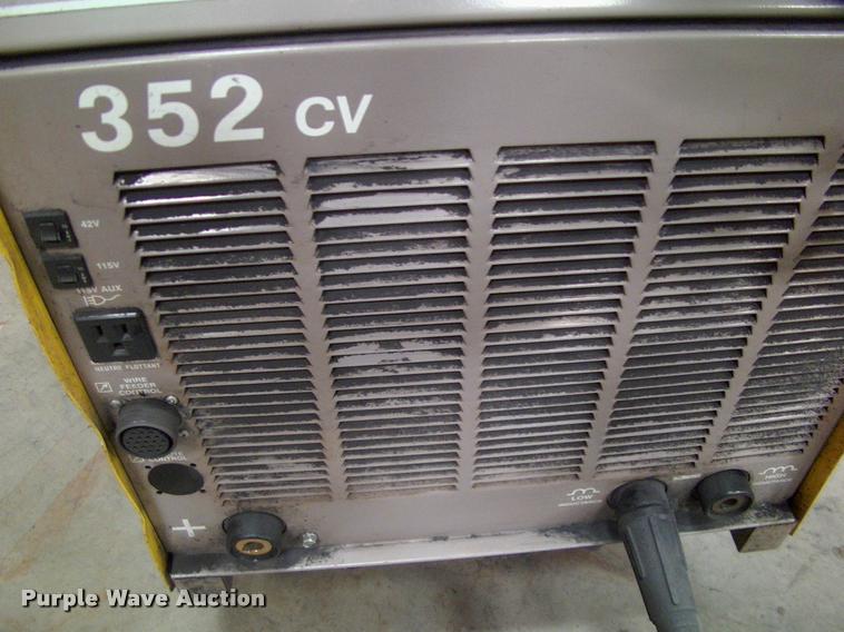 image for item DP9376 Esab 4HD mig welder