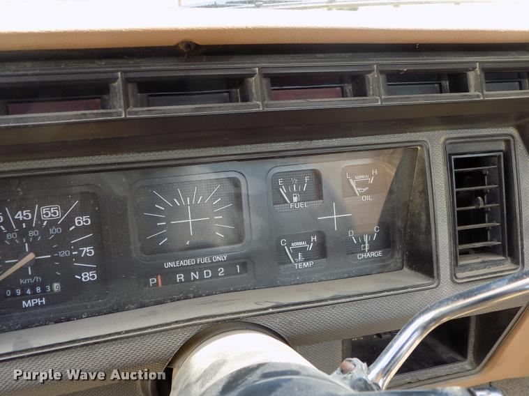 image for item DP9387 1986 Ford F150 pickup truck